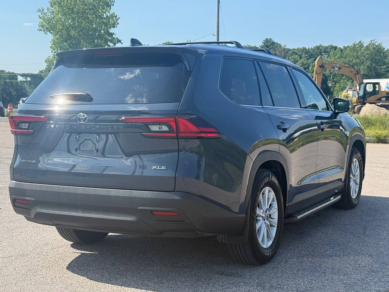 Used 2026 Toyota Grand Highlander AWD Hybrid image 5