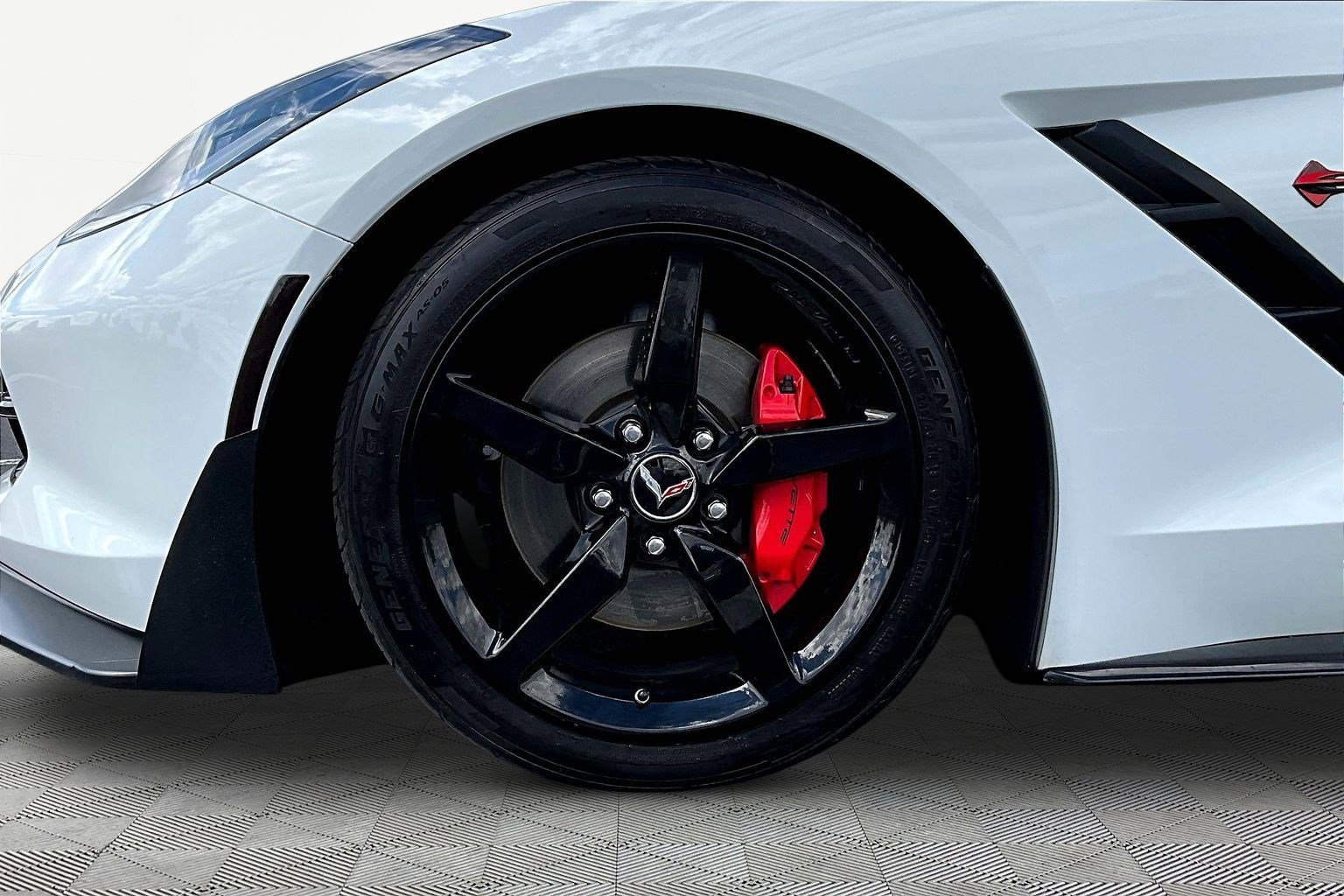 Used 2015 Chevrolet Corvette Stingray Coupe w/ 3LT Preferred Equipment Group image 27