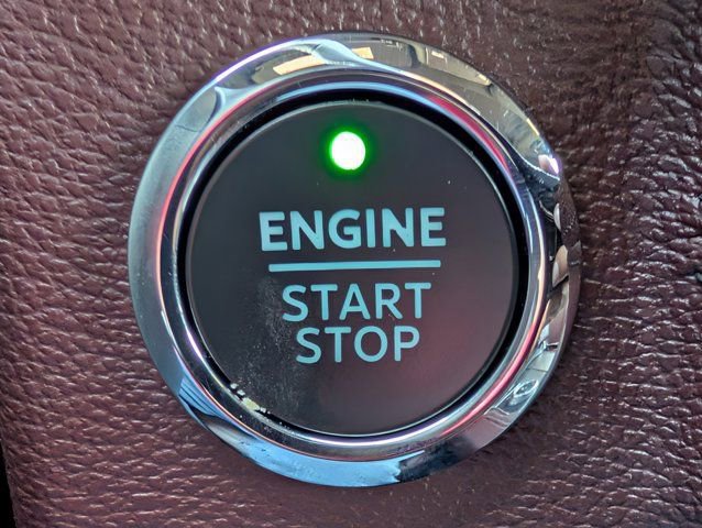 Used 2024 Ford Expedition Limited RWD image 27