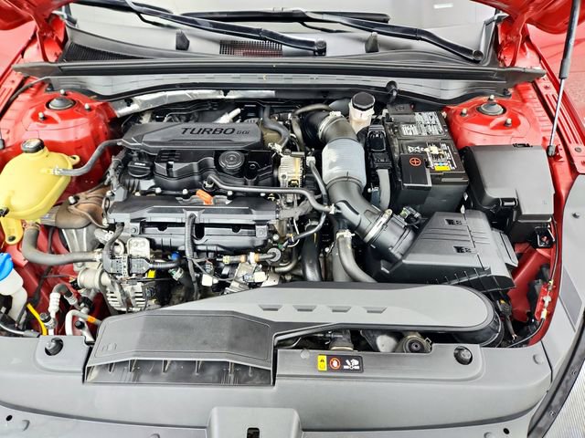 Used 2021 Kia K5 LXS image 16