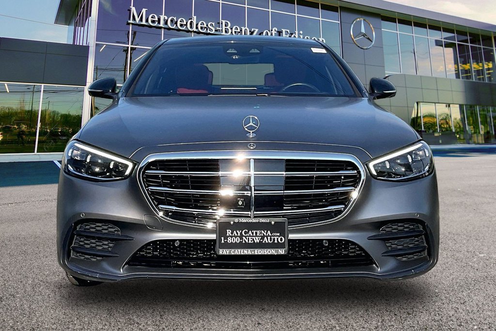 Certified 2022 Mercedes-Benz S 500 4MATIC image 3