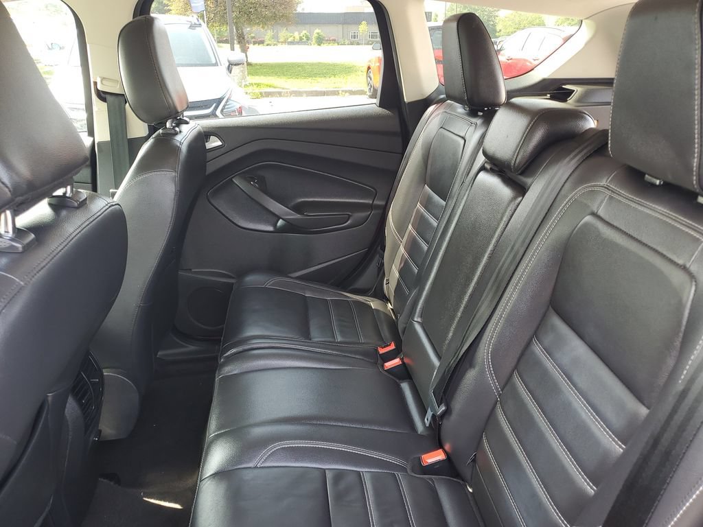 Used 2018 Ford Escape SEL AWD/4WD image 24