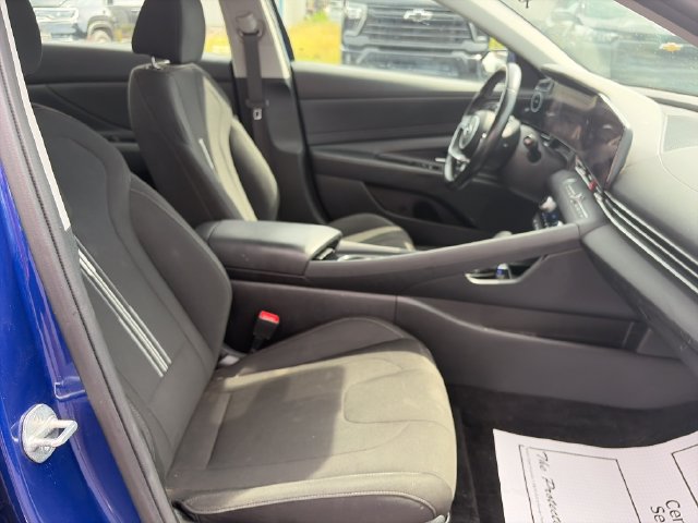 Used 2023 Hyundai Elantra SEL w/ Convenience Package FWD image 28