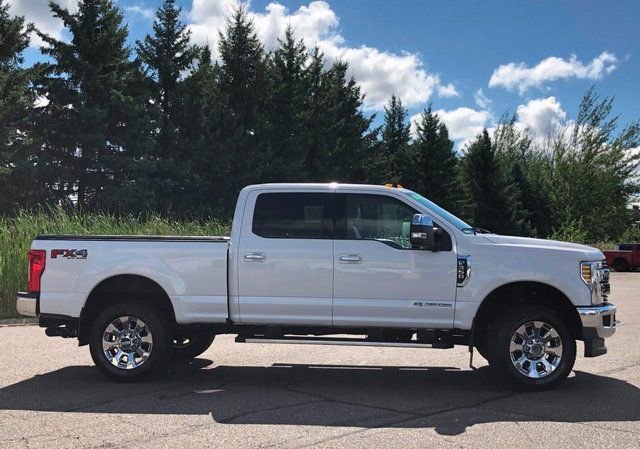 Used 2019 Ford F350 Lariat w/ Chrome Package image 24