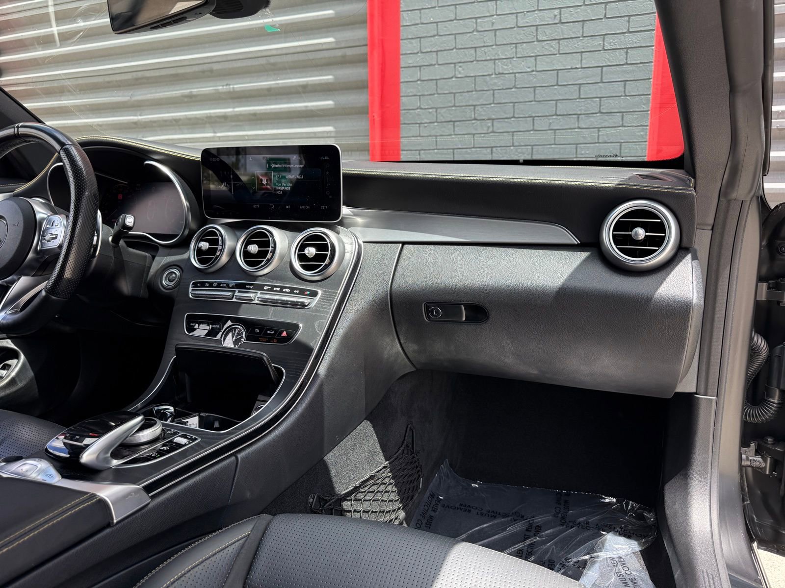 Used 2019 Mercedes-Benz C 63 AMG Cabriolet image 23