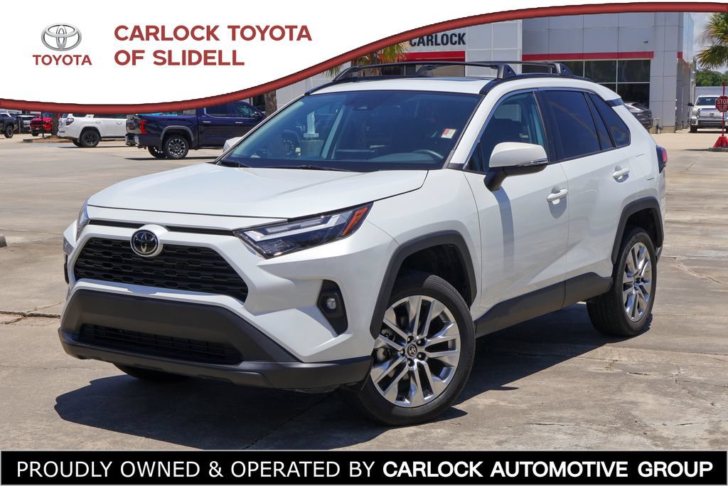Used 2025 Toyota RAV4 XLE Premium w/ Weather Package FWD image 1