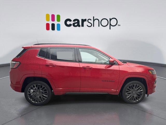 Used 2022 Jeep Compass Limited image 4
