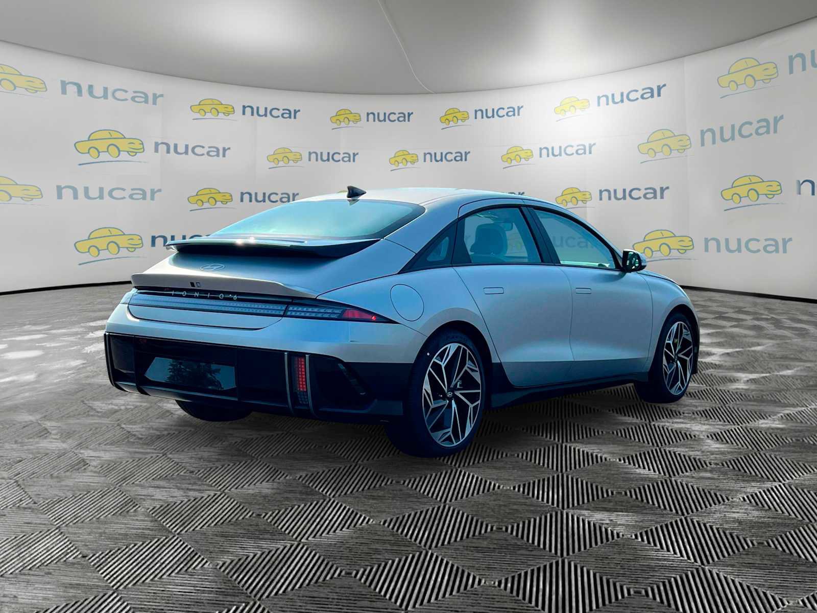 New 2024 Hyundai Ioniq 6 SEL image 8