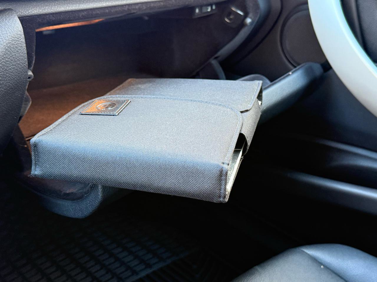 Used 2018 BMW 320i xDrive Sedan w/ Convenience Package image 35