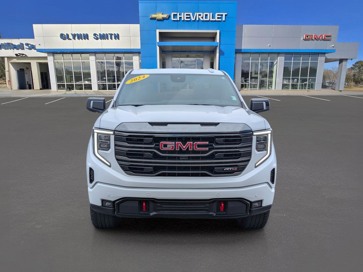 Used 2024 GMC Sierra 1500 AT4 w/ Technology Package image 2