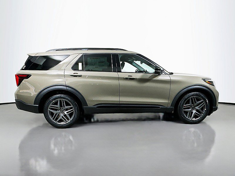 New 2026 Ford Explorer ST w/ Sun And Sound Package AWD/4WD image 8