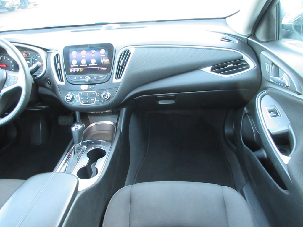 Certified 2020 Chevrolet Malibu LT FWD image 16