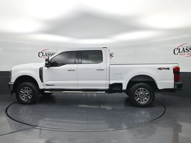 Used 2024 Ford F250 Lariat image 2