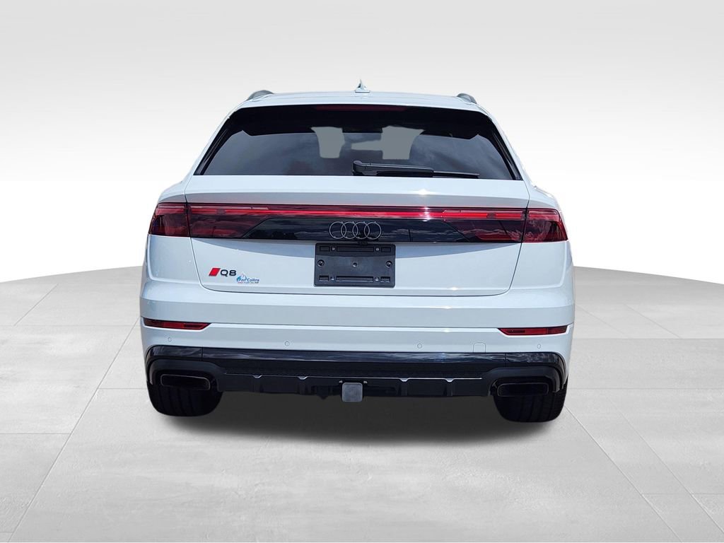 Used 2025 Audi Q8 Prestige w/ Prestige Package AWD/4WD image 7