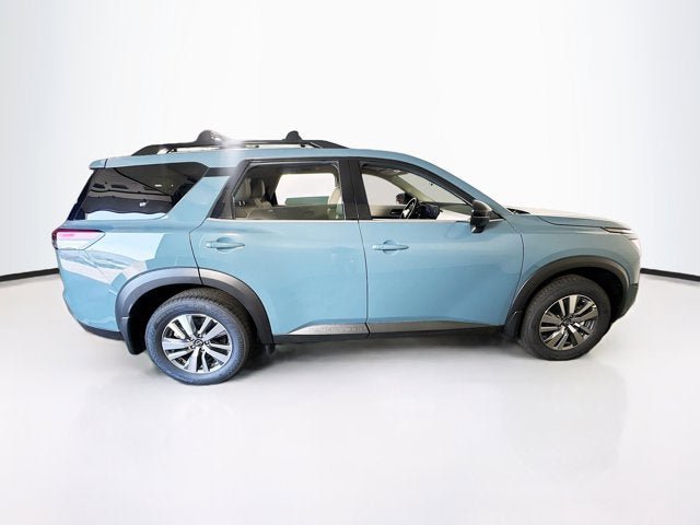 New 2026 Nissan Pathfinder SL AWD/4WD image 4