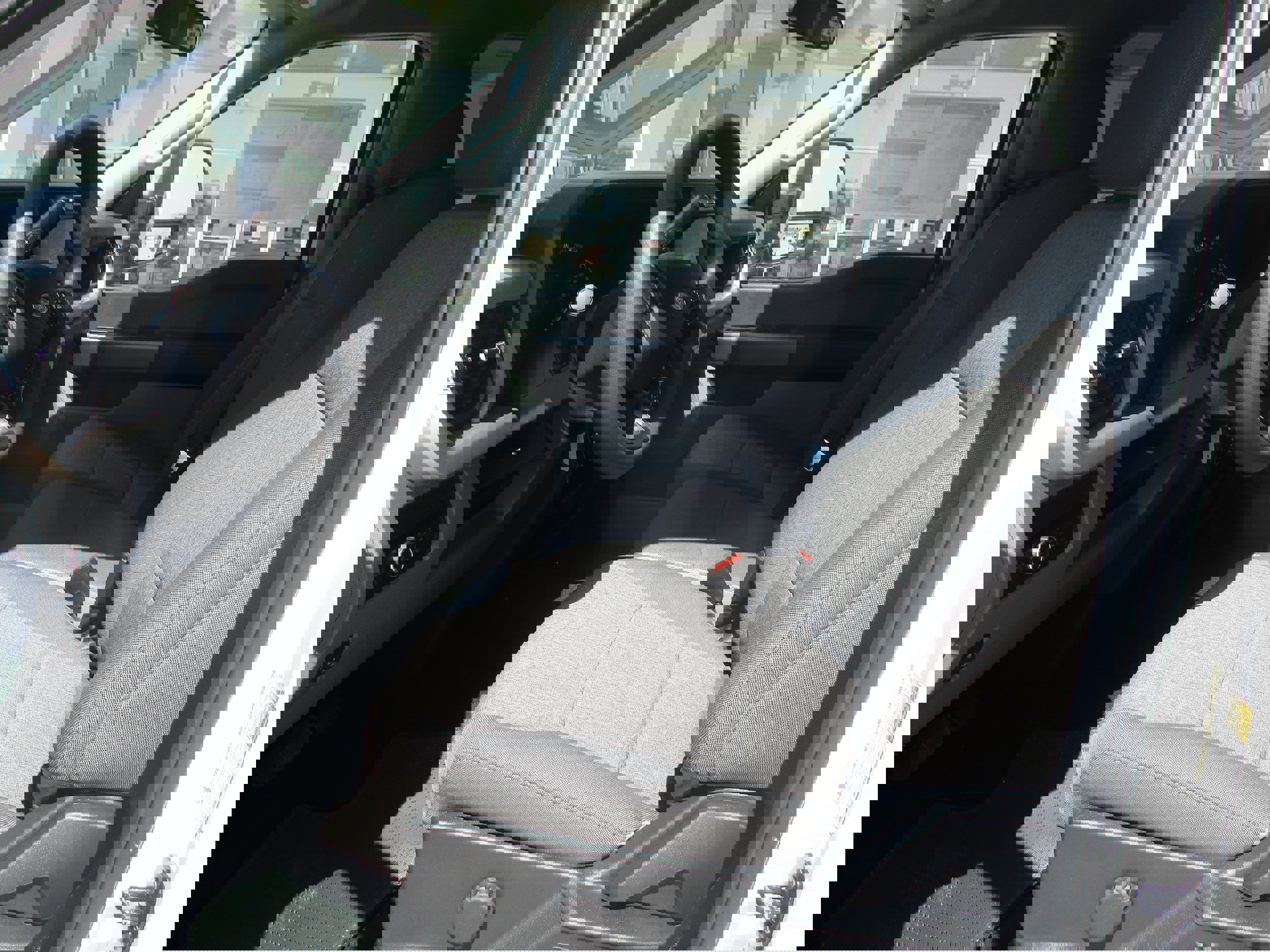 New 2026 Ford F250 4x4 Crew Cab Super Duty image 6