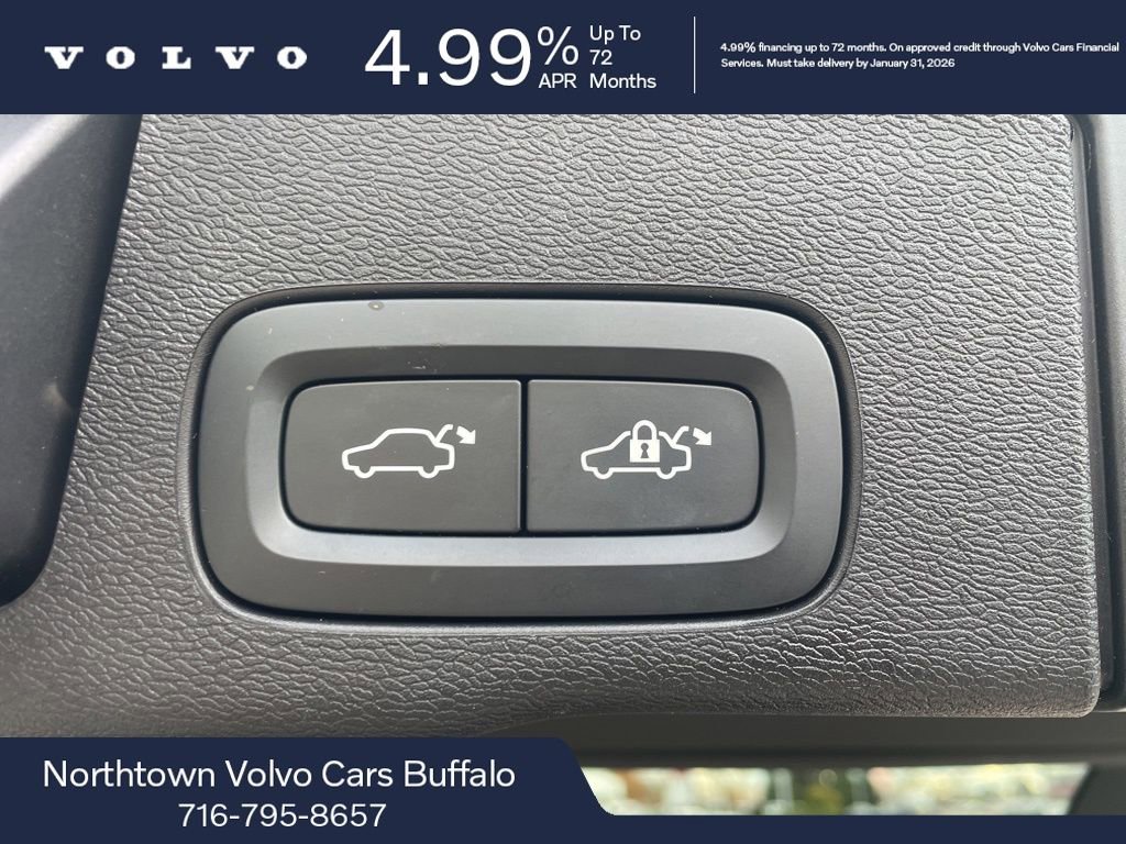 Certified 2023 Volvo XC60 B5 Plus w/ Climate Package image 6