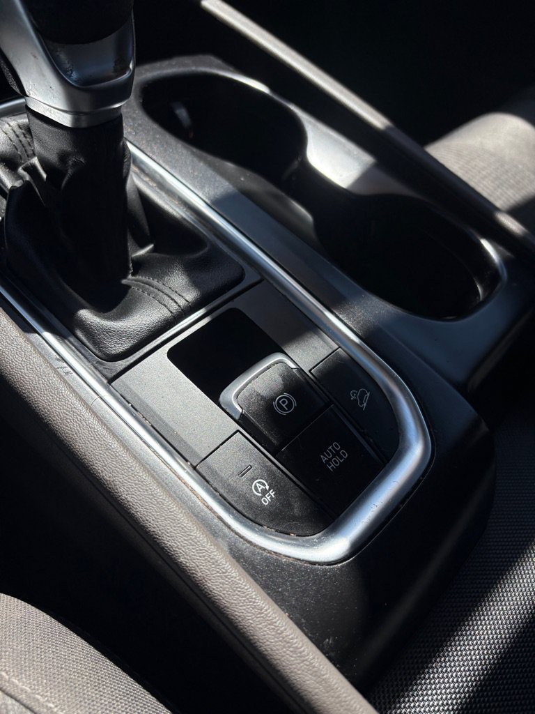 Used 2019 Hyundai Santa Fe SE AWD/4WD image 20