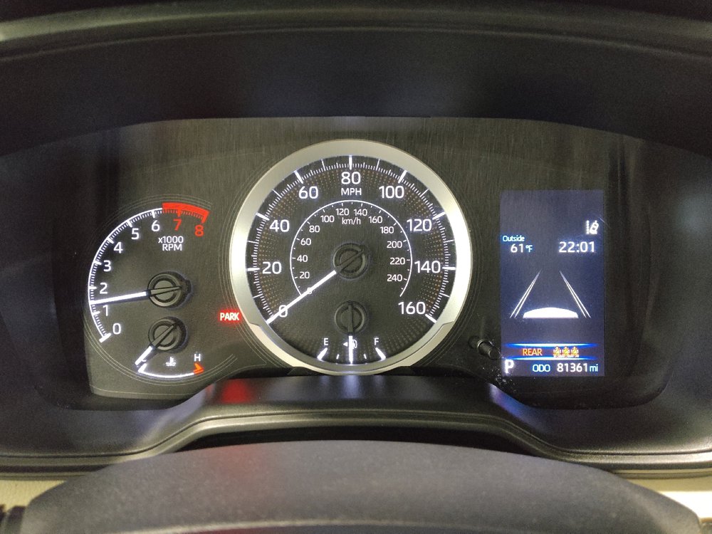Used 2022 Toyota Corolla LE image 23