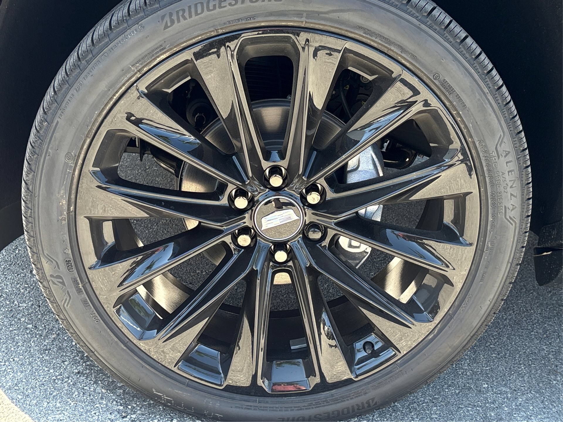 New 2026 Cadillac Escalade Platinum Sport w/ LPO, ONYX Package AWD/4WD image 13