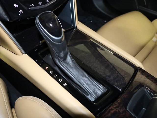 Used 2013 Cadillac XTS Premium FWD image 21