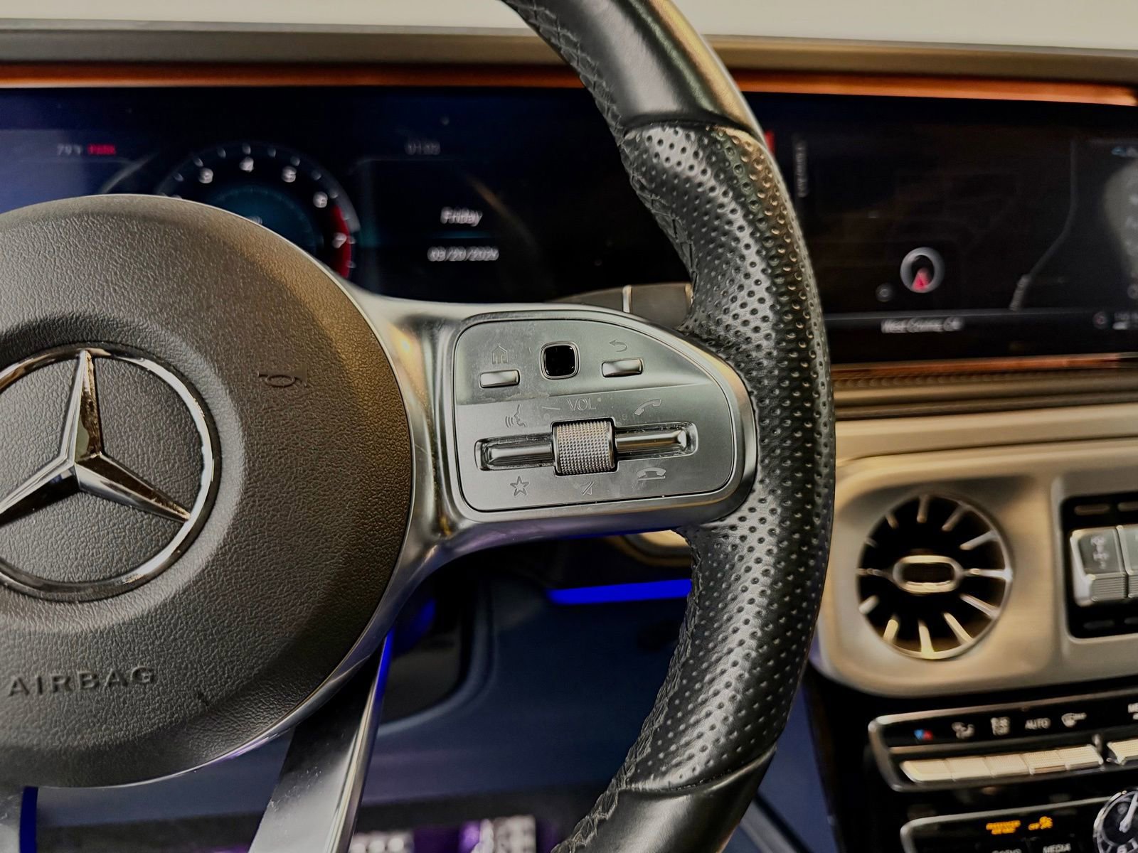 Used 2021 Mercedes-Benz G 550 image 27