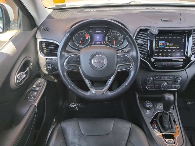 Used 2020 Jeep Cherokee Limited AWD/4WD image 16