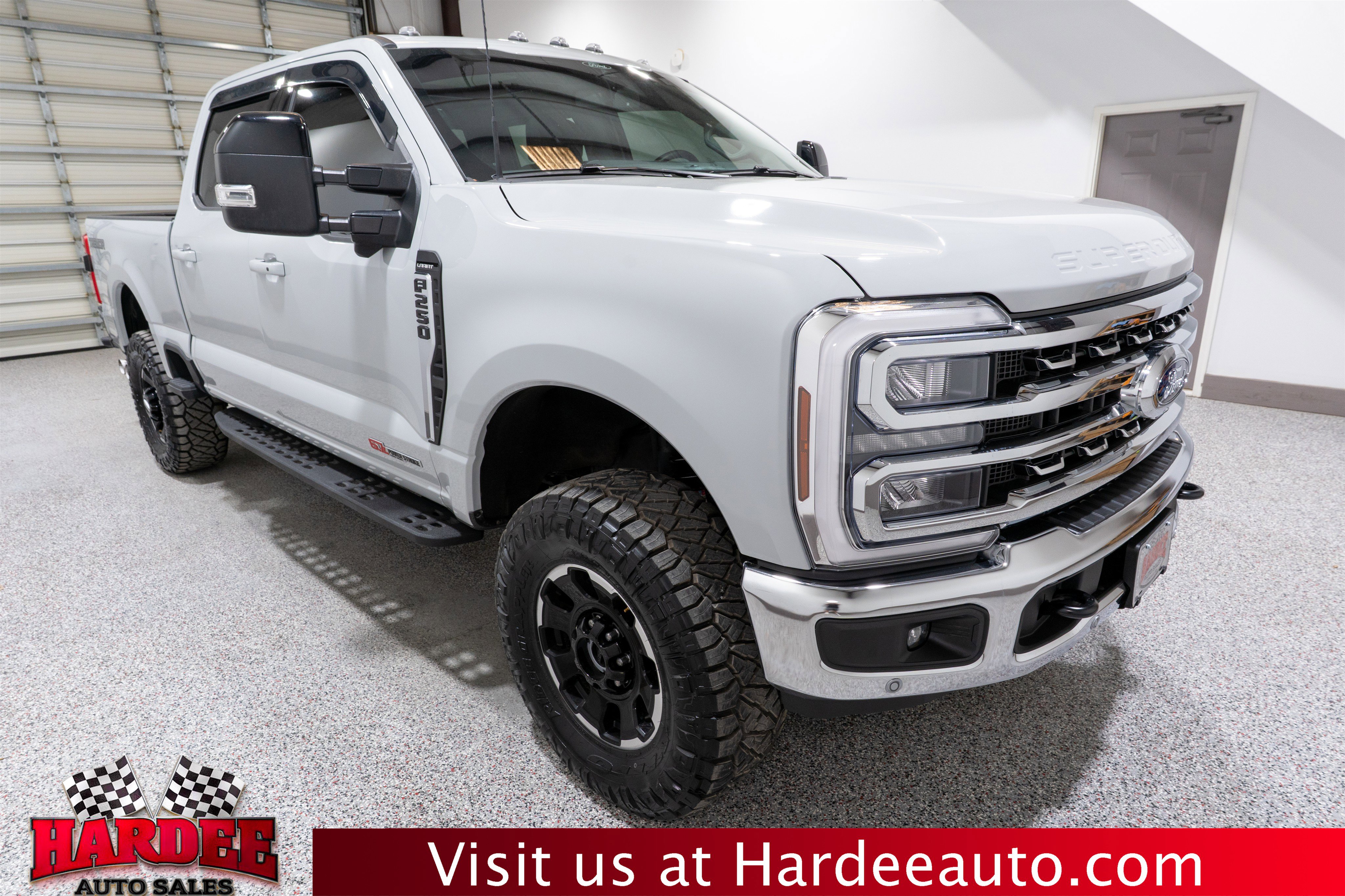 Used 2025 Ford F250 Lariat w/ Lariat Ultimate Package AWD/4WD image 6
