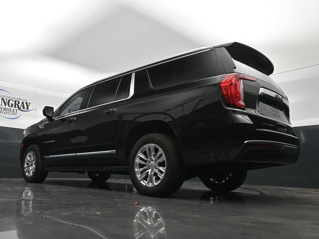 Used 2021 GMC Yukon XL SLT w/ Rear Media and Nav Package AWD/4WD image 30