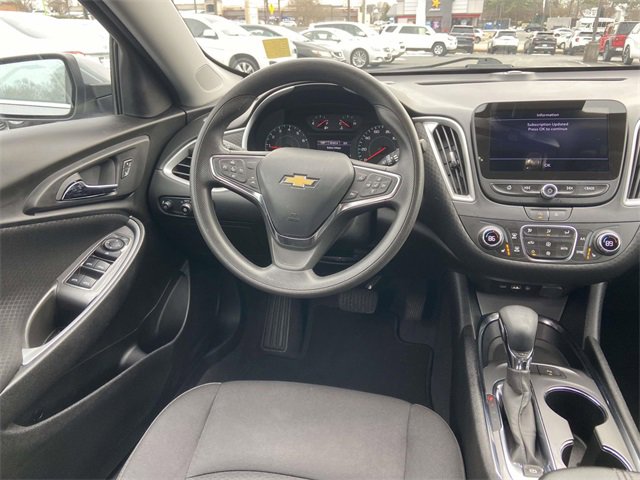 Used 2024 Chevrolet Malibu LT image 11