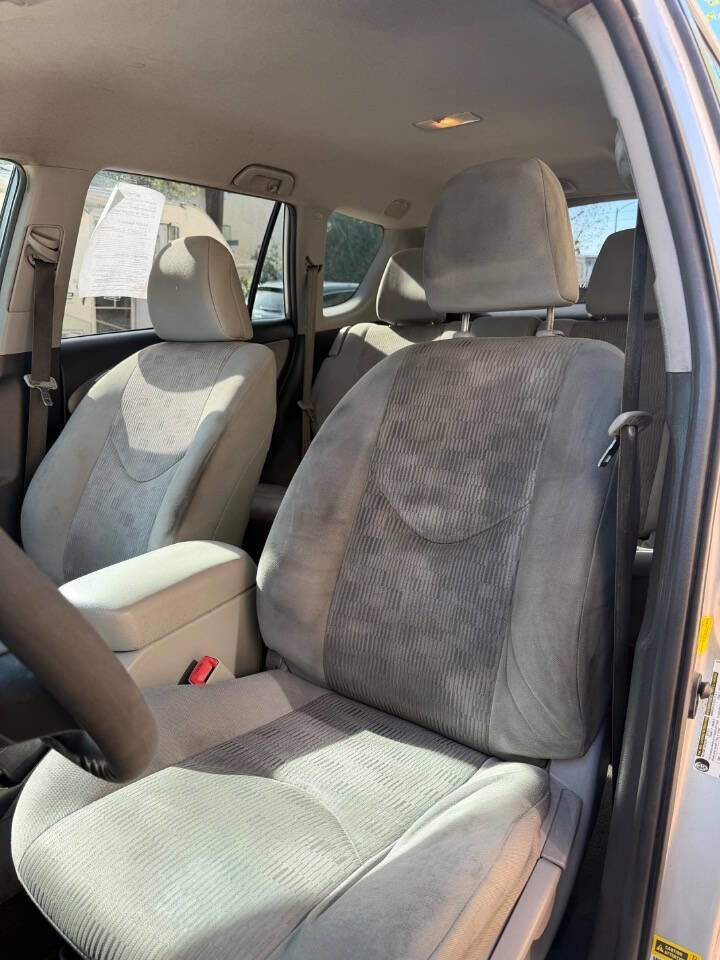 Used 2011 Toyota RAV4 2WD w/ Base L4 Extra Value Pkg image 10