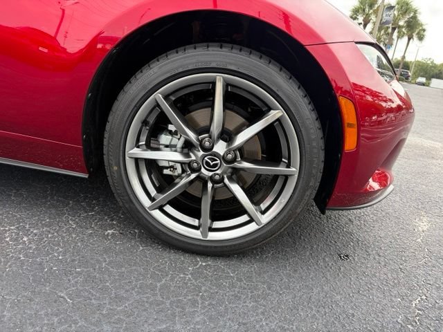 Used 2023 MAZDA MX-5 Miata Grand Touring RWD image 8