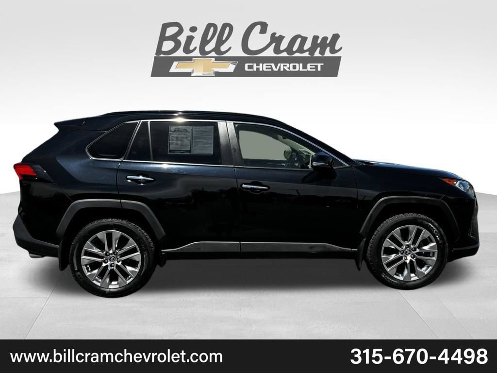 Used 2020 Toyota RAV4 Limited AWD/4WD image 34