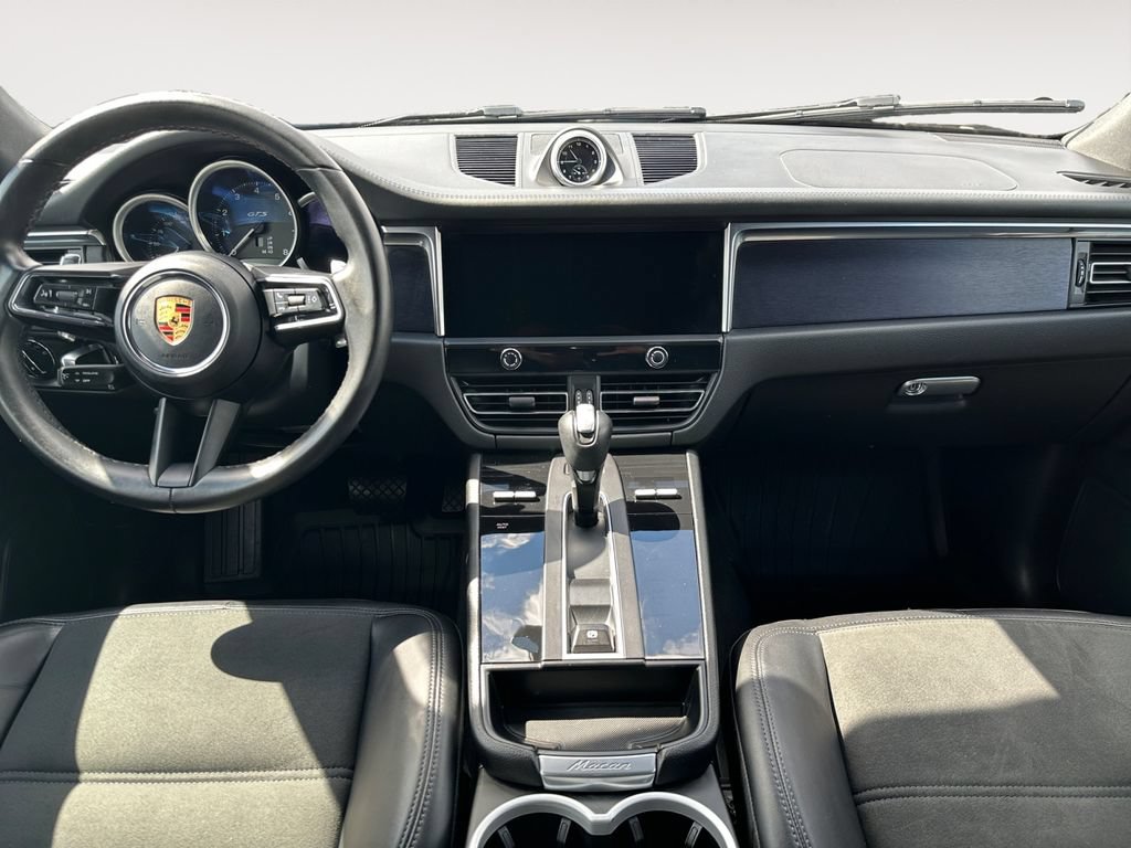 Used 2022 Porsche Macan GTS AWD/4WD image 11
