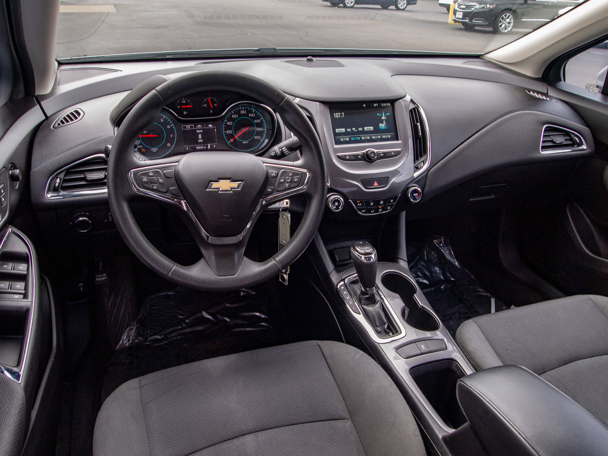 Used 2018 Chevrolet Cruze LT image 26