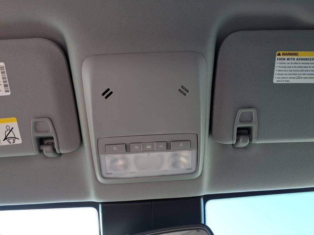 Used 2022 Chevrolet Trax LS w/ Tint and Cruise Package image 26