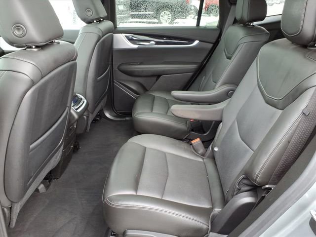 Used 2024 Cadillac XT6 Premium Luxury image 9