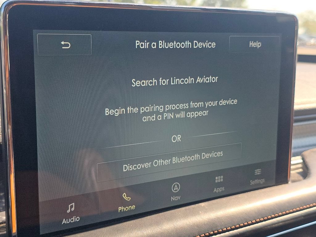 Used 2022 Lincoln Aviator Black Label w/ Class IV Trailer Tow Package AWD/4WD image 7