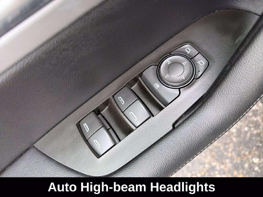 Used 2025 Chevrolet Blazer LT FWD image 14
