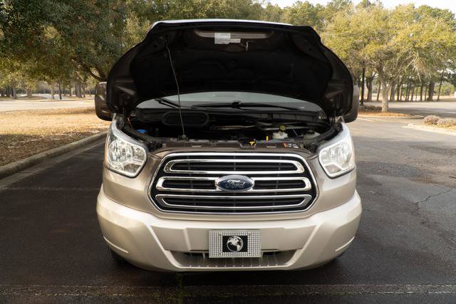 Used 2016 Ford Transit 150 XLT image 9