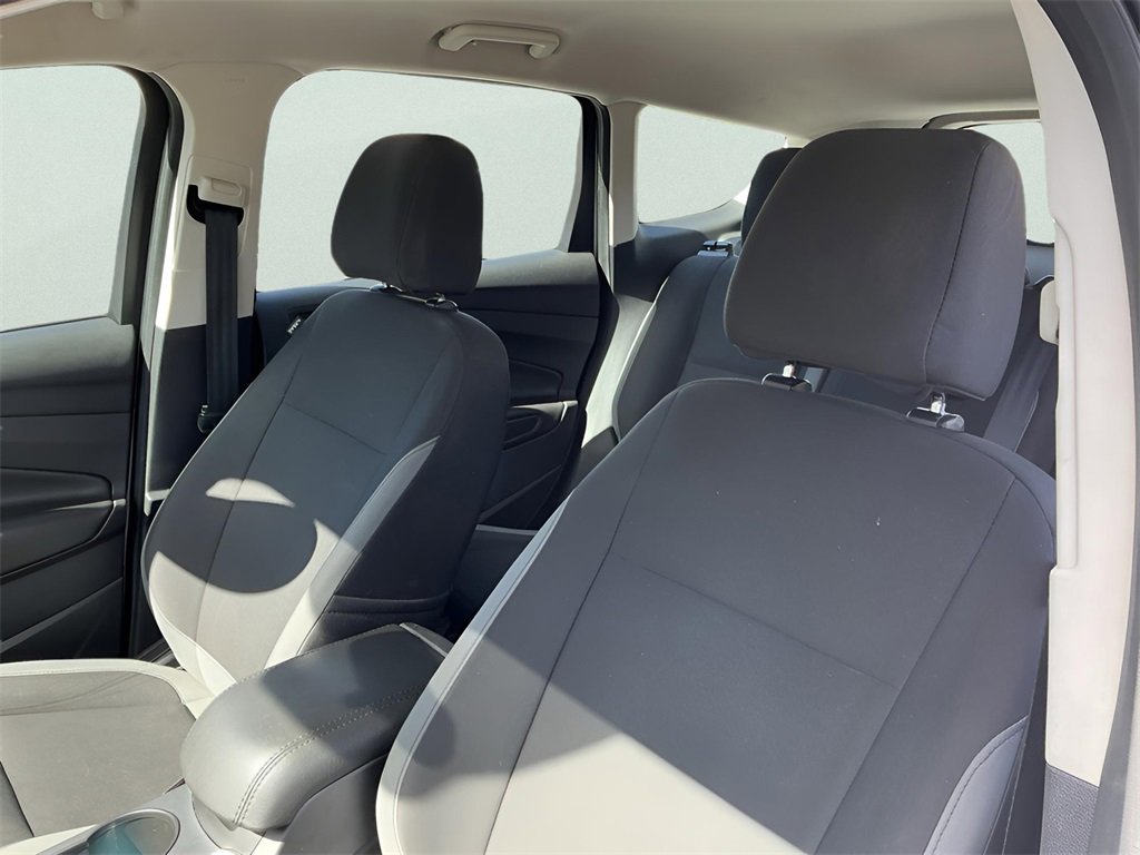 Used 2015 Ford Escape S image 19
