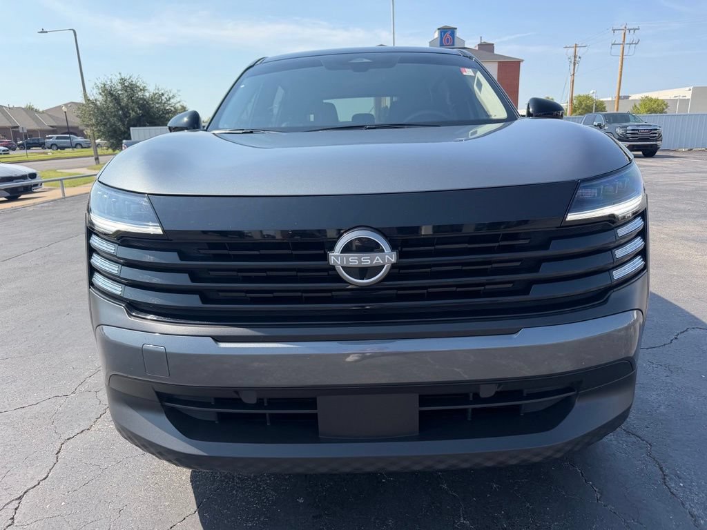 Used 2025 Nissan Kicks SV FWD image 8