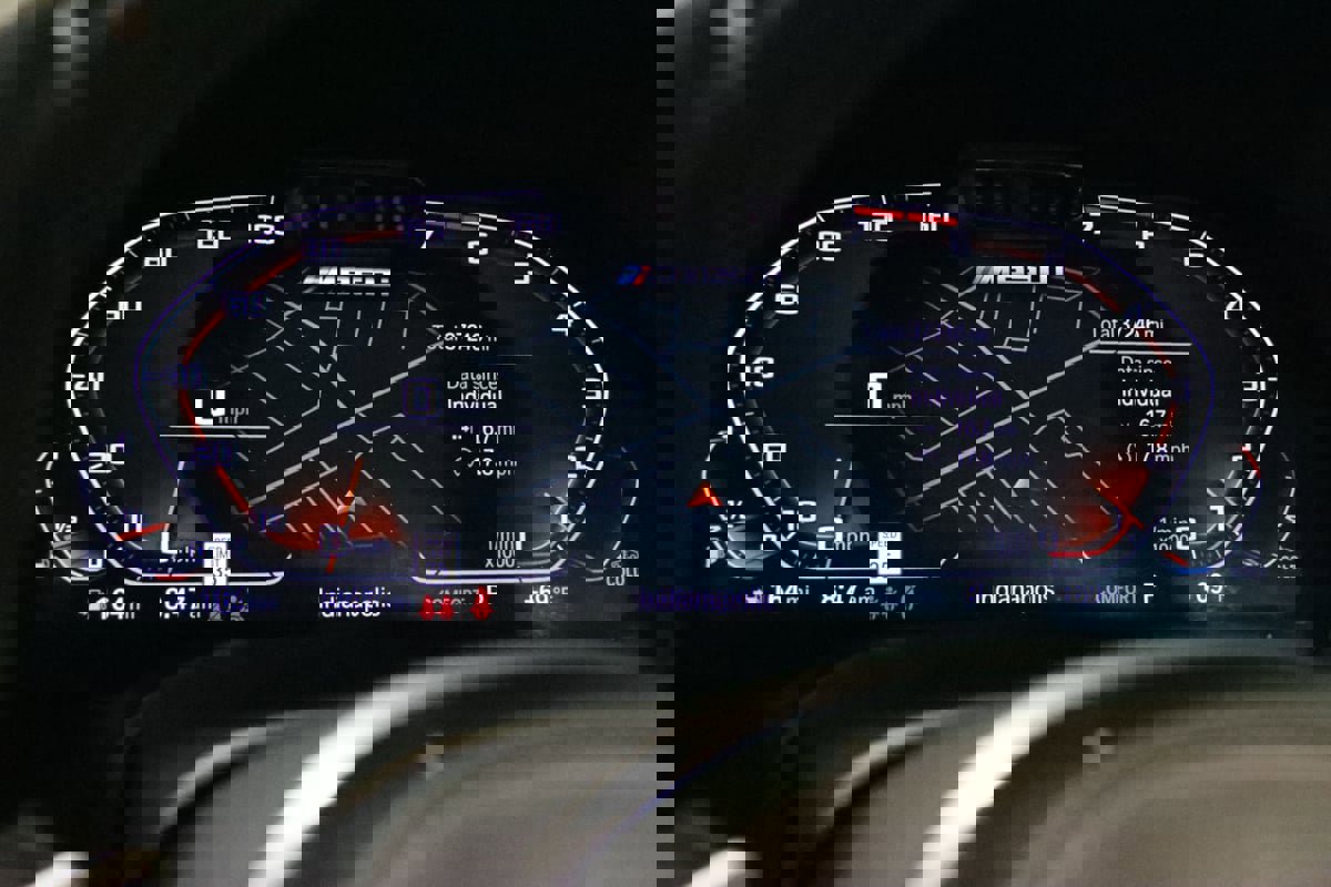 Used 2021 BMW M850i xDrive Convertible image 46