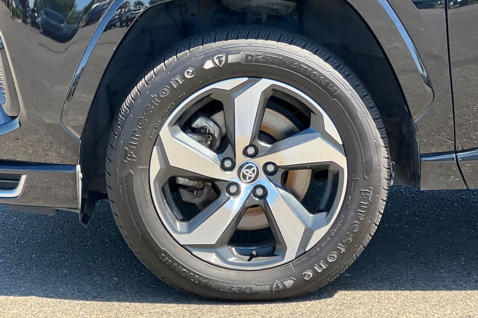 Used 2021 Toyota RAV4 SE AWD/4WD image 31