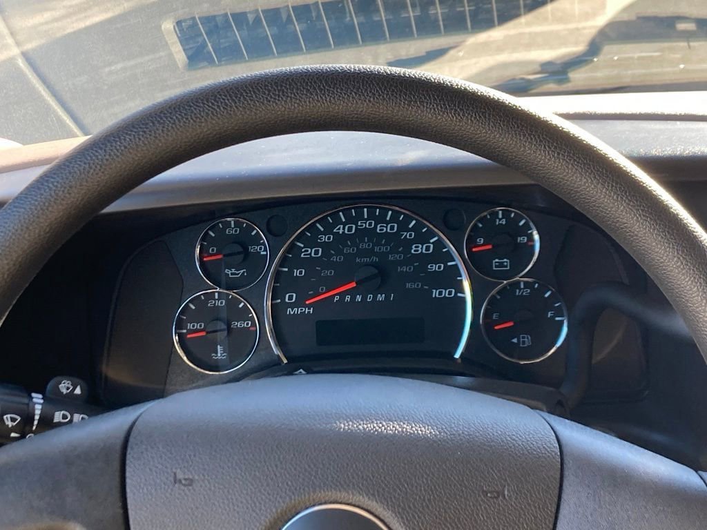 New 2025 Chevrolet Express 2500 RWD image 12