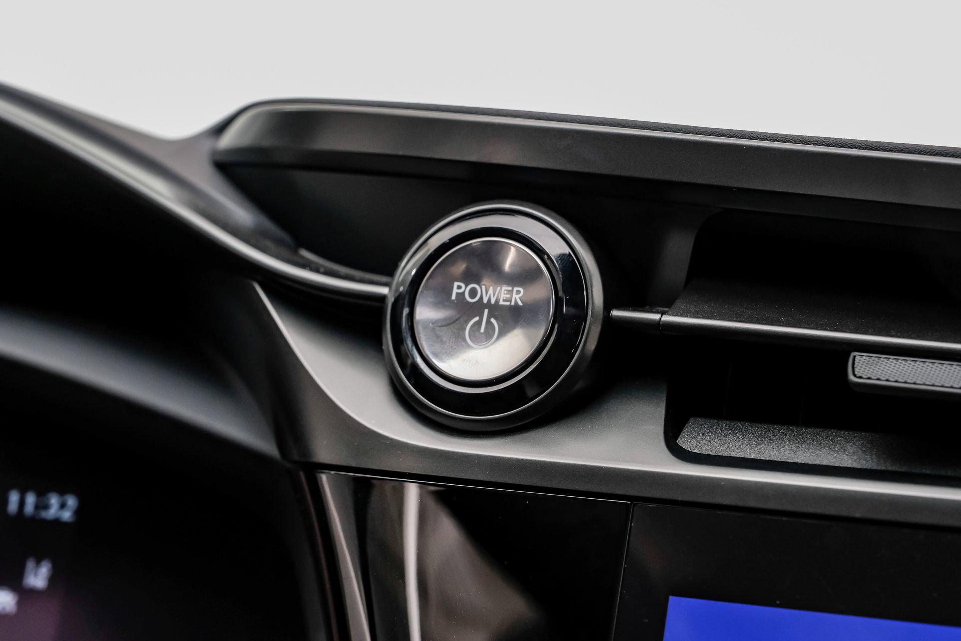 Used 2023 Lexus RZ 450e Premium image 25