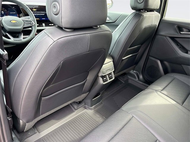 New 2026 Chevrolet Equinox LT w/ Convenience Package II image 17