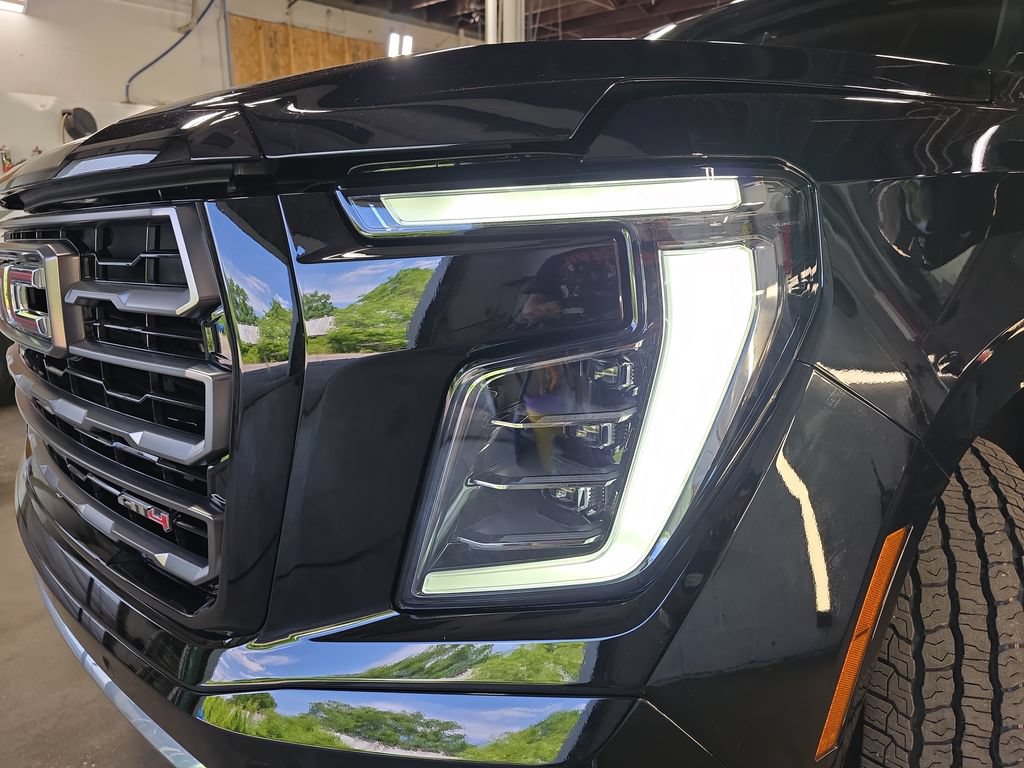 New 2026 GMC Yukon AT4 Ultimate AWD/4WD image 29