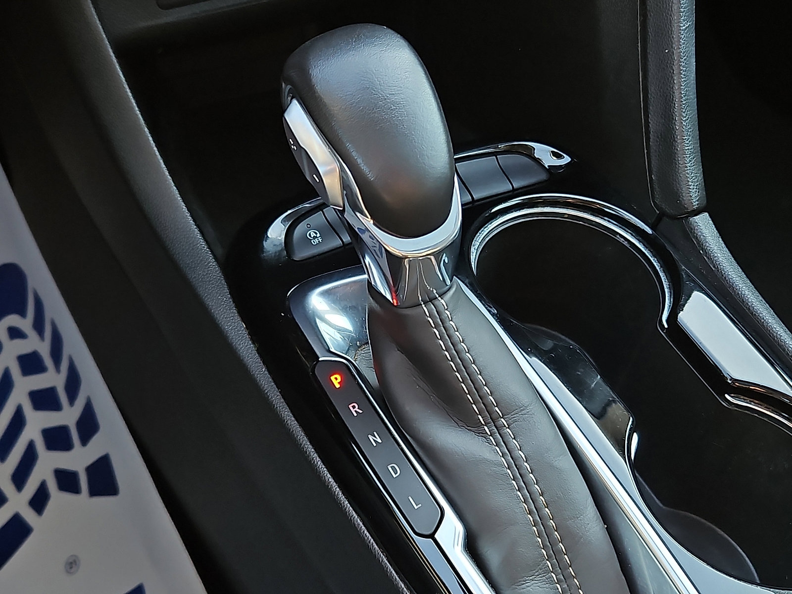 Certified 2021 Buick Encore GX Select w/ Advanced Technology Package image 15