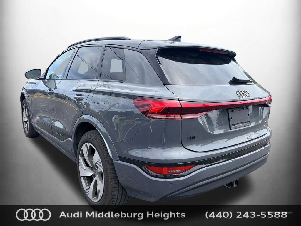 Certified 2025 Audi Q6 e-tron Premium Plus w/ Premium Plus AWD/4WD image 8